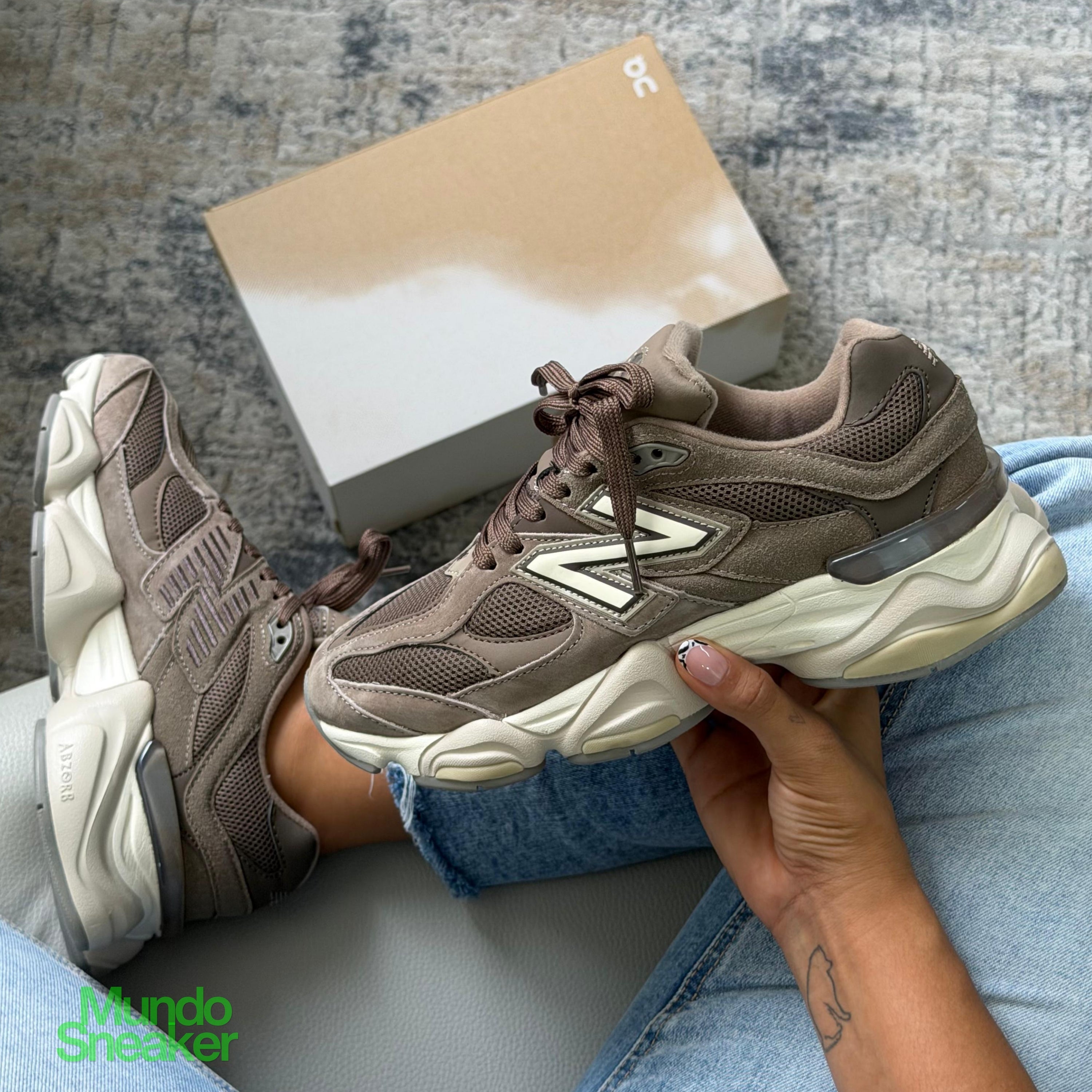 NEW BALANCE 9060 CAFE