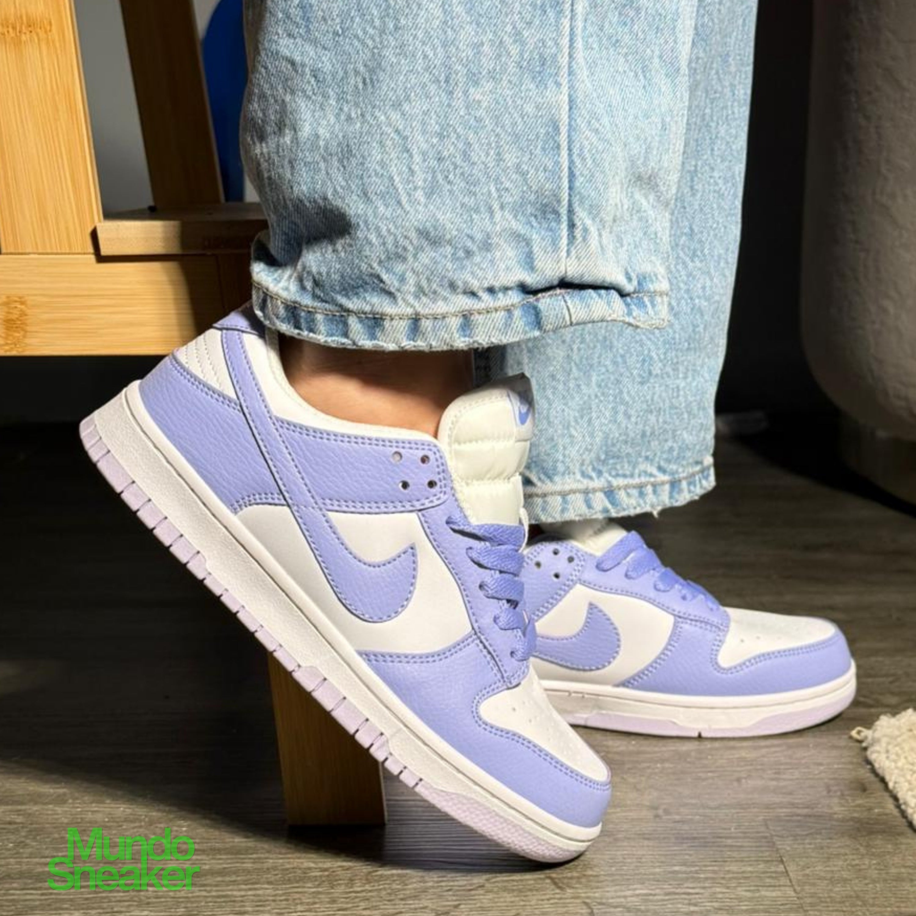 NIKE SB DUNK LILA