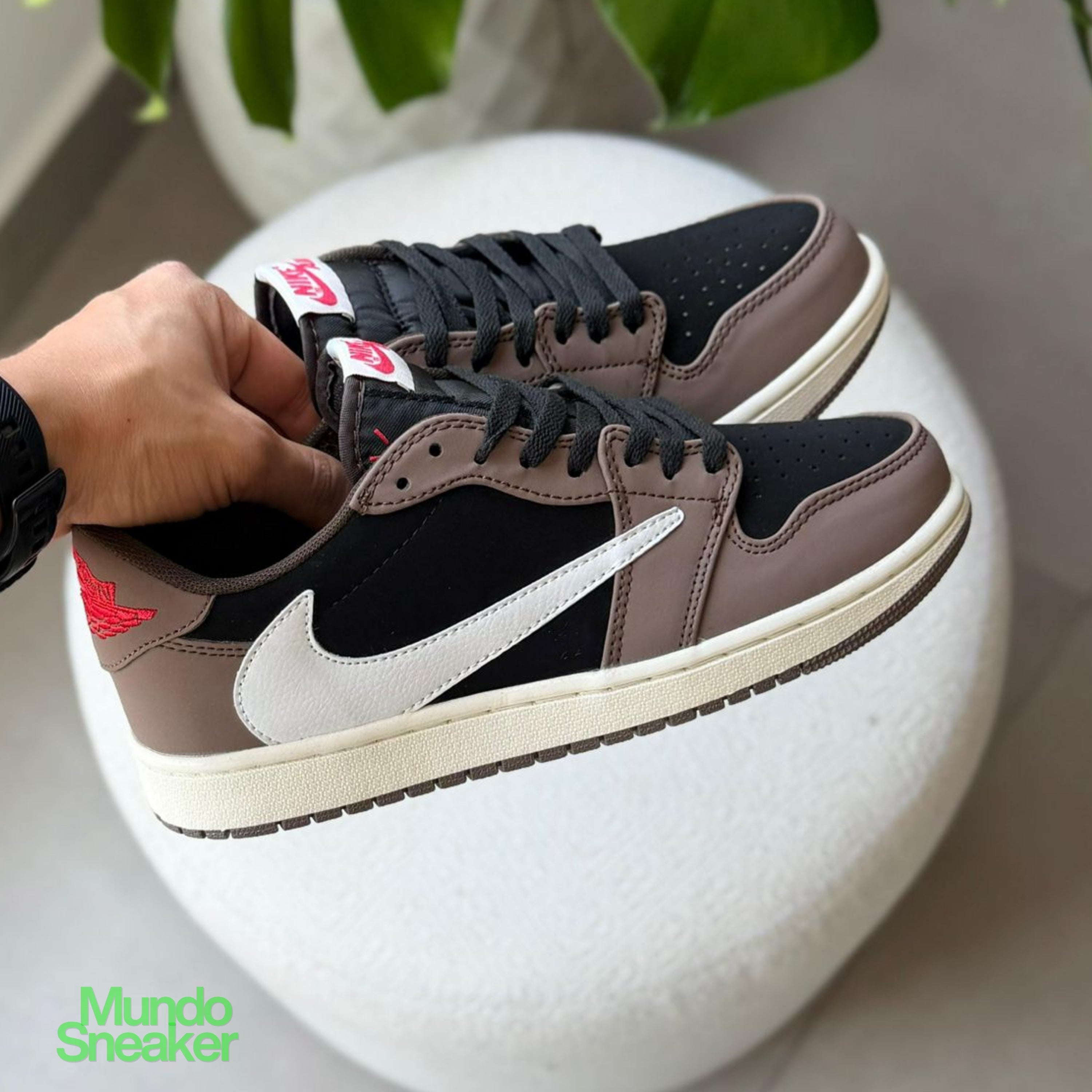 NIKE SB TRAVIS CAFE