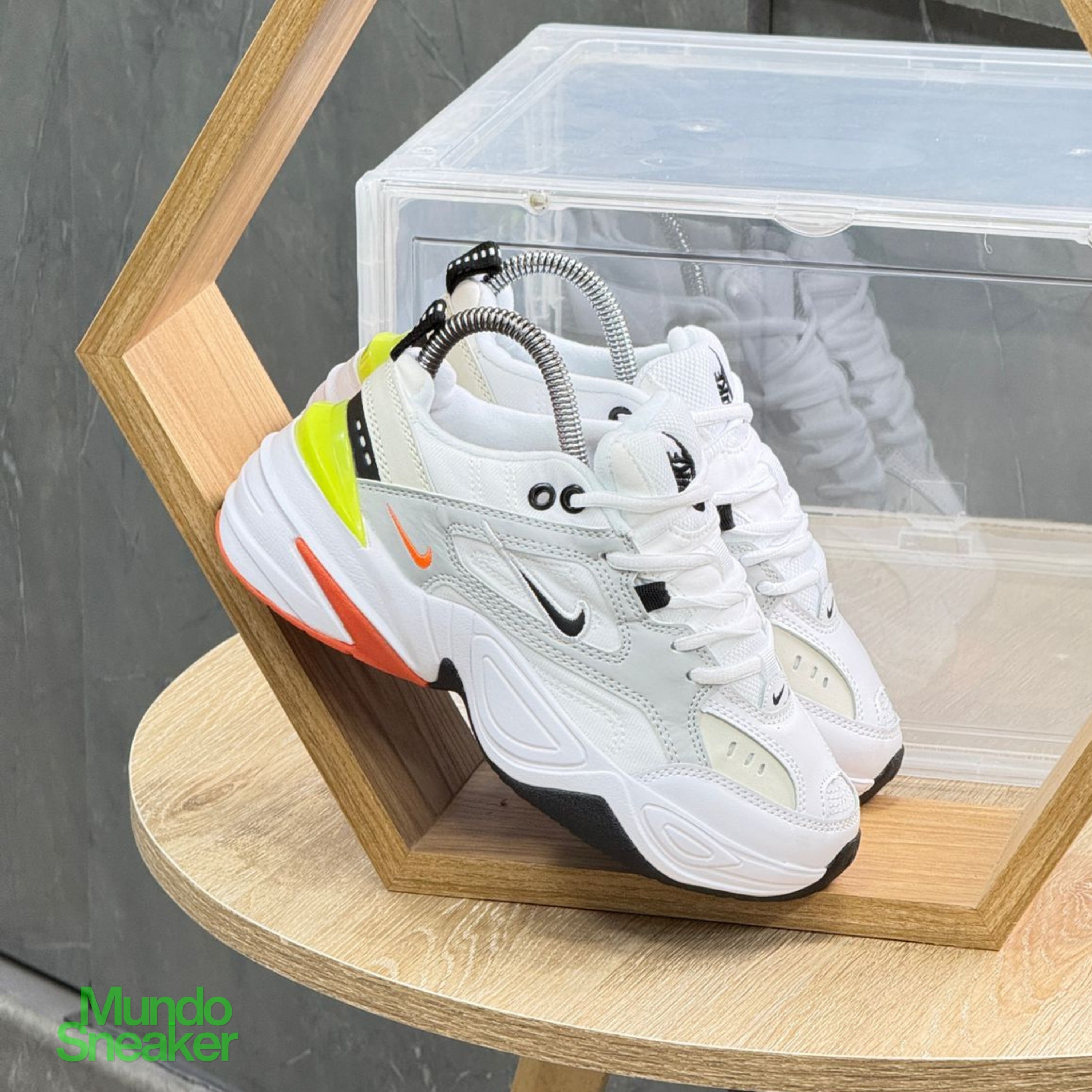 NIKE TEKNO